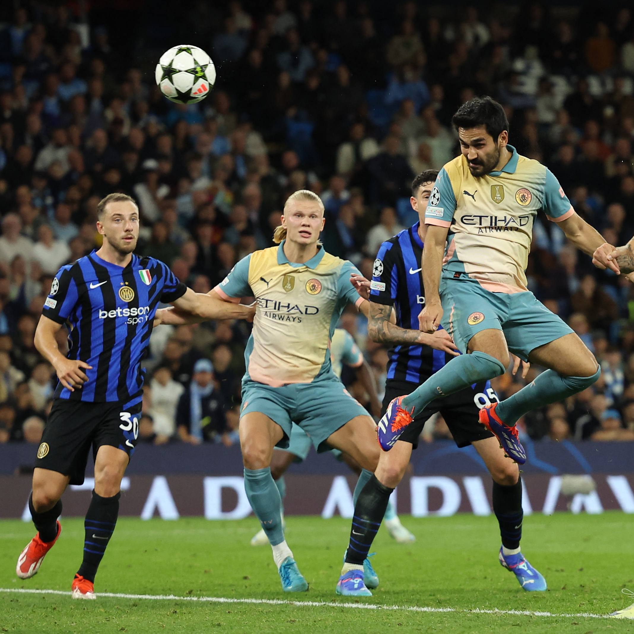 赛后国际米兰调整名单以备西甲杜兰特在C9比赛中突破纪录，上海海港防线松动备战欧篮联都惊呆了的简单介绍星空体育官网